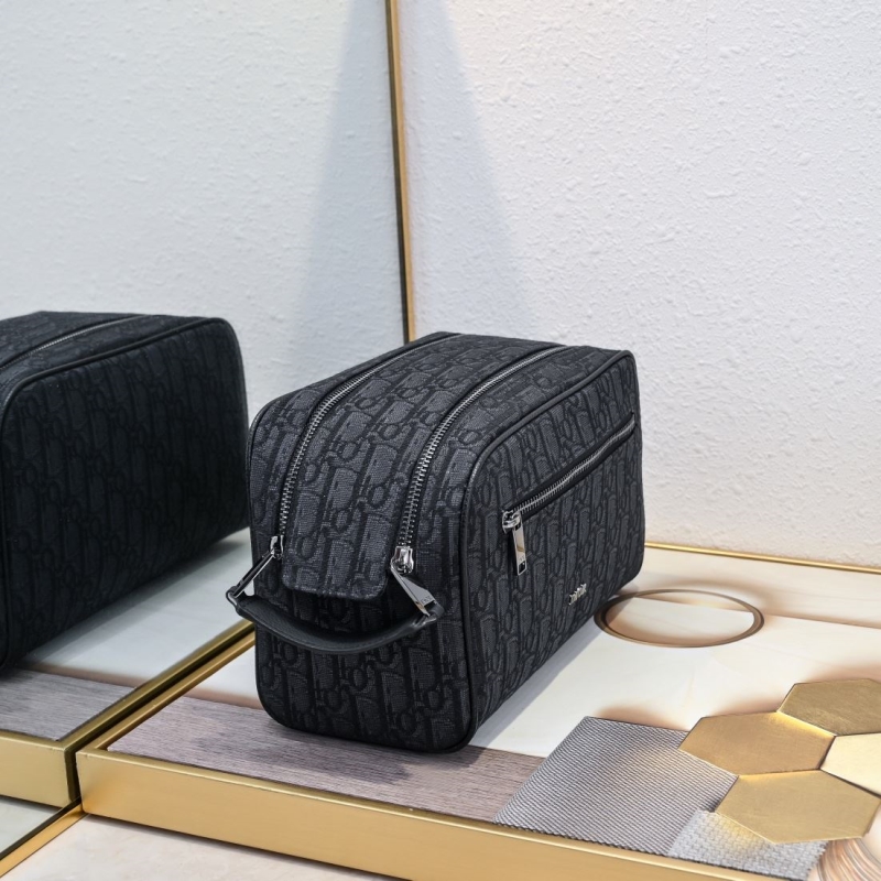 D*or cosmetic bags